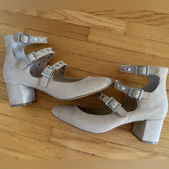 NWOT Charles David Size 8.5 Mary Jane Shoe. - Picture 7 of 11